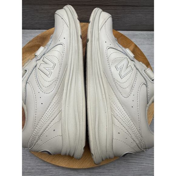 New Balance Walking Shoes Beige 577 V1 Hook&Loop Leather WW577VB Women 8.5 B - Picture 15 of 16